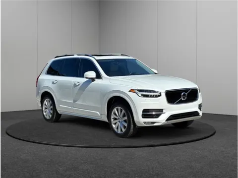 White 2017 Volvo XC90 T6 Momentum Sport Utility 4D for sale in Jacksonville, FL
