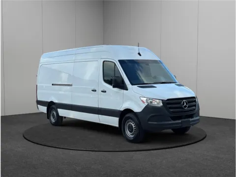 White 2022 Mercedes-benz Sprinter 2500 Cargo High Roof w/170 WB Van 3D for sale in Jacksonville, FL