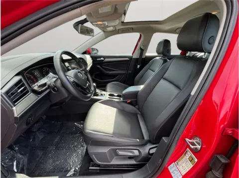 Photos of 2020 Volkswagen Jetta 1.4T SE Sedan 4D for sale in Jacksonville, FL at Merit Auto Group Atlantic