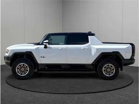 More photos of 2022 GMC HUMMER EV Pickup 1 Edition Pickup 4D 5 ft at Merit Auto Group Atlantic, FL