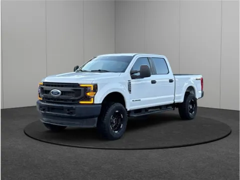 More photos of 2021 Ford F250 Super Duty Crew Cab XL Pickup 4D 6 3/4 ft at Merit Auto Group Atlantic, FL