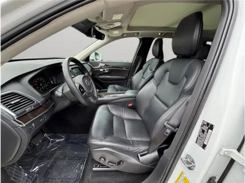 Photos of 2019 Volvo XC90 T5 Momentum Sport Utility 4D for sale in Jacksonville, FL at Merit Auto Group Atlantic