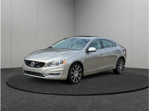 More photos of 2016 Volvo S60 T5 Inscription Platinum Sedan 4D at Merit Auto Group Atlantic, FL