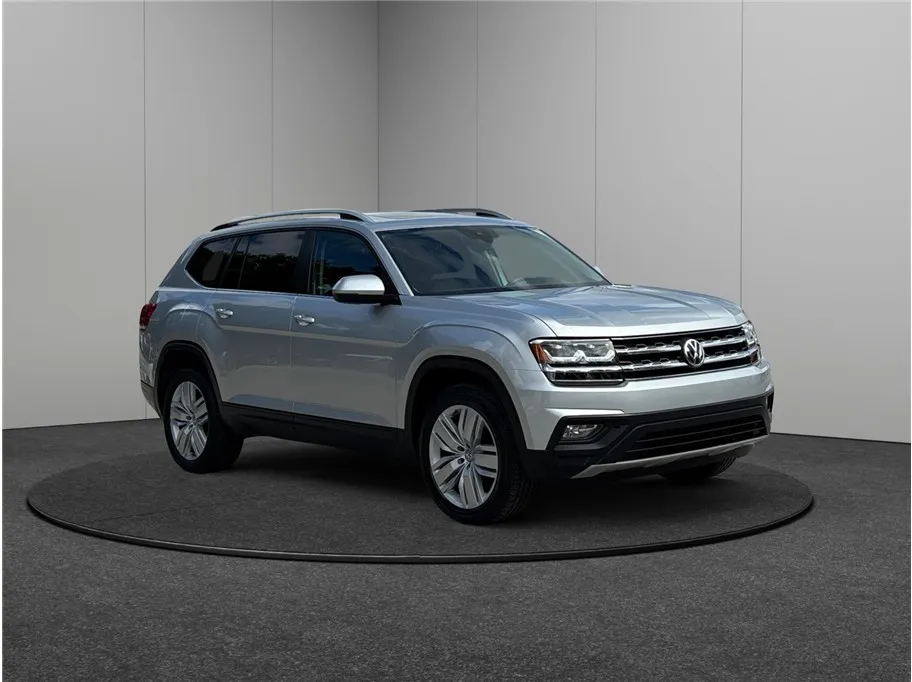 Silver 2019 Volkswagen Atlas SE 4Motion w/Tech Pkg Sport Utility 4D for sale in Jacksonville, FL
