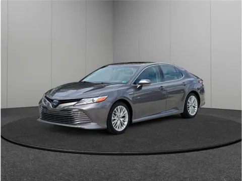 More photos of 2018 Toyota Camry Hybrid XLE Sedan 4D at Merit Auto Group Atlantic, FL
