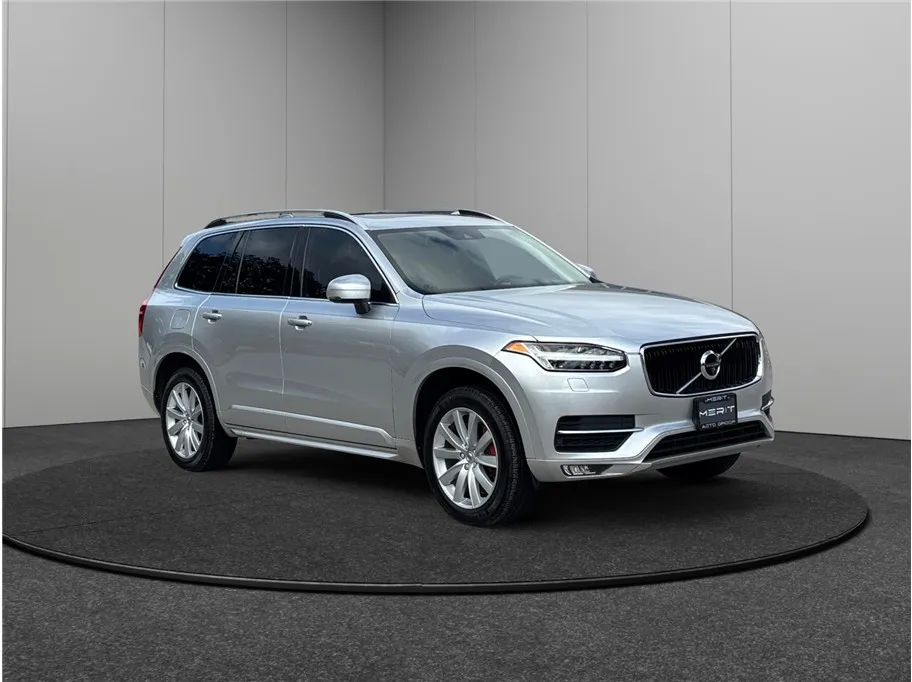 2016 Volvo XC90 T6 Momentum Sport Utility 4D for sale in Jacksonville, FL