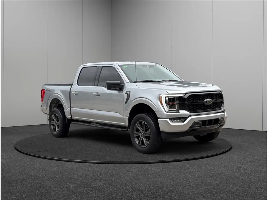 2023 Ford F-150 SuperCrew Cab XLT Pickup 4D 5 1/2 ft for sale in Jacksonville, FL