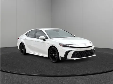 White 2025 Toyota Camry SE Sedan 4D for sale in Jacksonville, FL