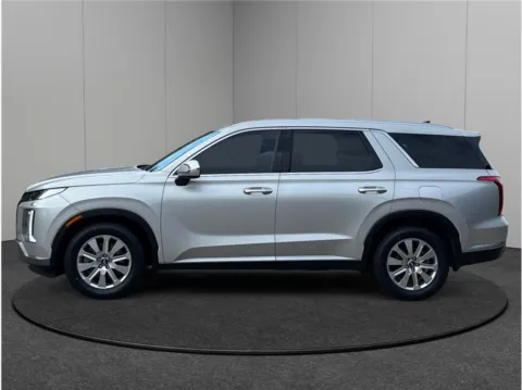 More photos of 2023 Hyundai Palisade SEL Sport Utility 4D at Merit Auto Group Atlantic, FL