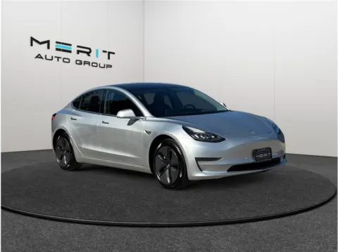 Silver 2018 Tesla Model 3 Long Range Sedan 4D for sale in Jacksonville, FL