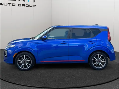 More photos of 2021 Kia Soul GT-Line Wagon 4D at Merit Auto Group Atlantic, FL