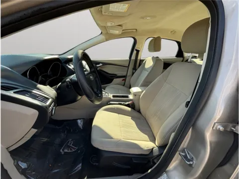 Photos of 2018 Ford Focus SE Sedan 4D for sale in Jacksonville, FL at Merit Auto Group Atlantic