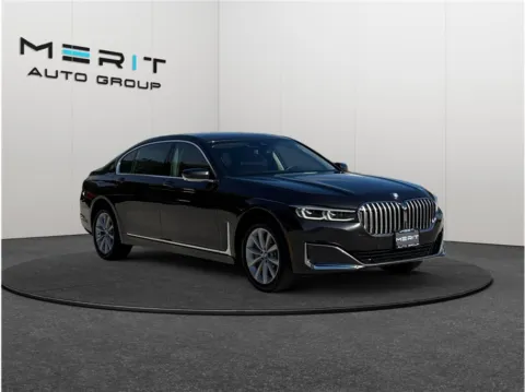 Gray 2021 BMW 7 Series 740i xDrive Sedan 4D for sale in Jacksonville, FL