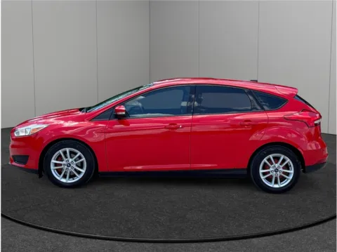 More photos of 2017 Ford Focus SE Hatchback 4D at Merit Auto Group Atlantic, FL