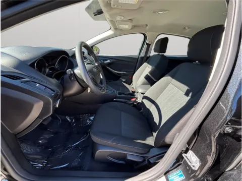 Photos of 2015 Ford Focus SE Sedan 4D for sale in Jacksonville, FL at Merit Auto Group Atlantic