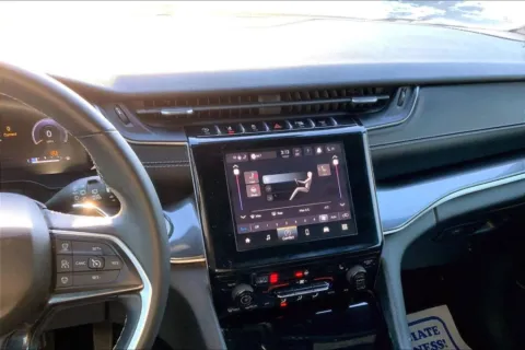 More photos of 2022 Jeep Grand Cherokee All New Altitude Sport Utility 4D at Cool Car Guys, WI