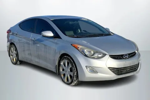 Photos of 2013 Hyundai Elantra Limited Sedan 4D for sale in Janesville, WI at Cool Car Guys