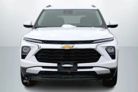 Another view of 2024 Chevrolet Trailblazer LT Sport Utility 4D for sale in Janesville, WI at Cool Car Guys