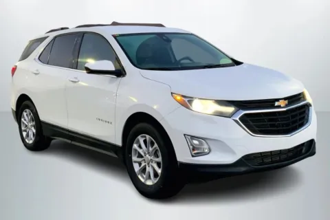 Photos of 2020 Chevrolet Equinox LT Sport Utility 4D for sale in Janesville, WI at Cool Car Guys