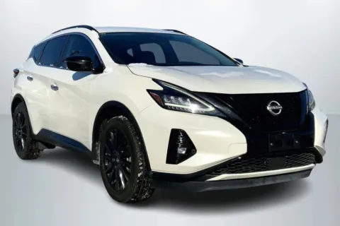 Photos of 2023 Nissan Murano SV Sport Utility 4D for sale in Janesville, WI at Cool Car Guys