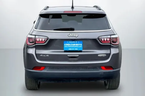 More photos of 2022 Jeep Compass Latitude Lux Sport Utility 4D at Cool Car Guys, WI