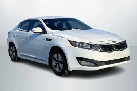 Photos of 2013 Kia Optima LX Hybrid Sedan 4D for sale in Janesville, WI at Cool Car Guys