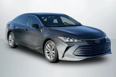 Photos of 2019 Toyota Avalon XLE Sedan 4D for sale in Janesville, WI at Cool Car Guys