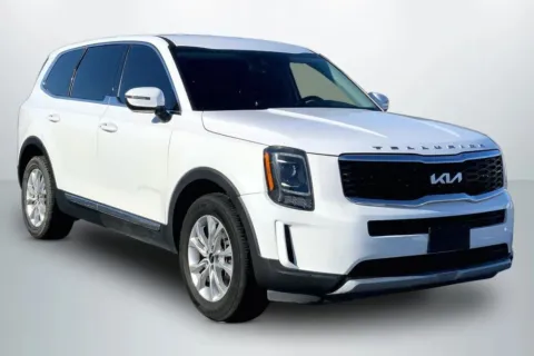 Photos of 2022 Kia Telluride LX Sport Utility 4D for sale in Janesville, WI at Cool Car Guys
