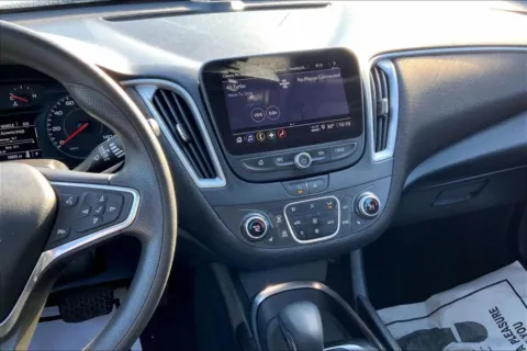 More photos of 2022 Chevrolet Malibu LT Sedan 4D at Cool Car Guys, WI