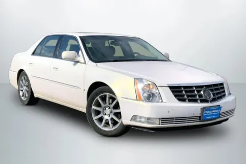 Photos of 2006 Cadillac DTS Sedan 4D for sale in Janesville, WI at Cool Car Guys