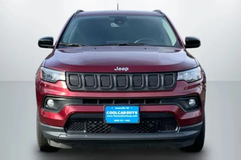 Another view of 2022 Jeep Compass Latitude Lux Sport Utility 4D for sale in Janesville, WI at Cool Car Guys