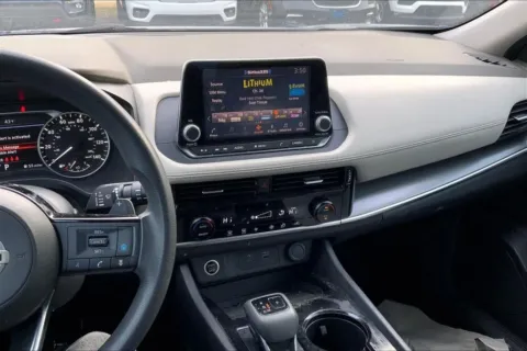 More photos of 2021 Nissan Rogue SV Sport Utility 4D at Cool Car Guys, WI