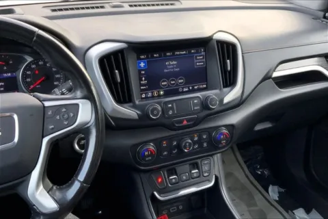 More photos of 2020 GMC Terrain SLT Sport Utility 4D at Cool Car Guys, WI