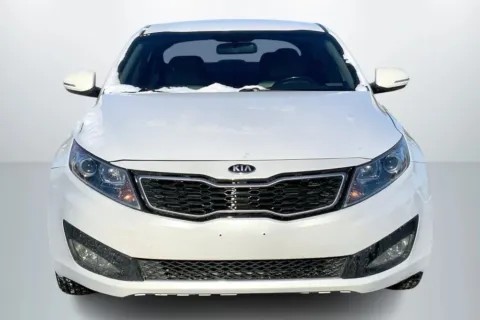 Another view of 2013 Kia Optima LX Hybrid Sedan 4D for sale in Janesville, WI at Cool Car Guys