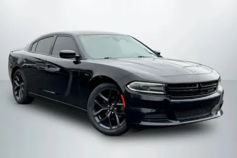 Photos of 2019 Dodge Charger SXT Sedan 4D for sale in Janesville, WI at Cool Car Guys