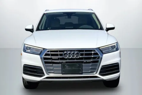 Another view of 2019 Audi Q5 Premium Sport Utility 4D for sale in Janesville, WI at Cool Car Guys