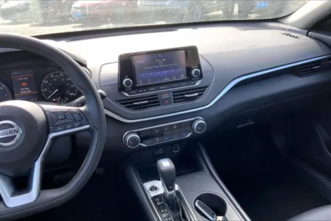 More photos of 2021 Nissan Altima 2.5 S Sedan 4D at Cool Car Guys, WI