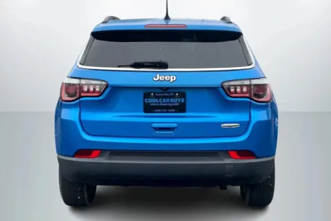 More photos of 2017 Jeep Compass All New Latitude Sport Utility 4D at Cool Car Guys, WI