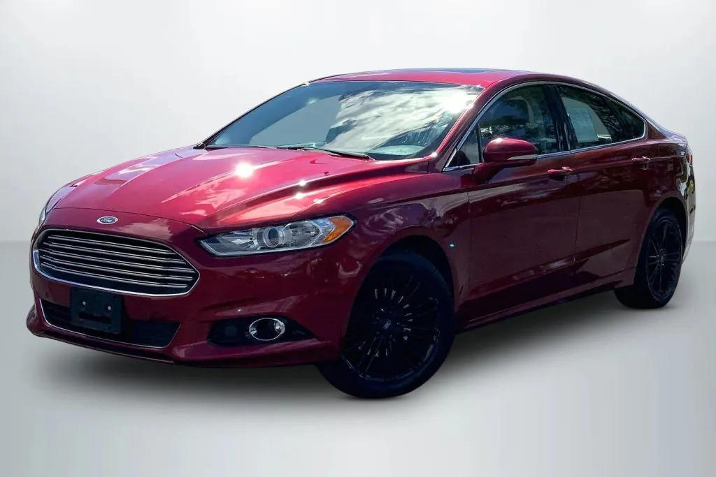 2016 Ford Fusion SE AWD's photo