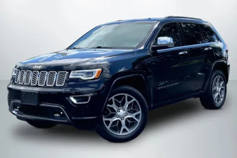 Black 2020 Jeep Grand Cherokee Overland Sport Utility 4D for sale in Janesville, WI