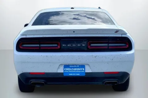 More photos of 2019 Dodge Challenger SXT Coupe 2D at Cool Car Guys, WI