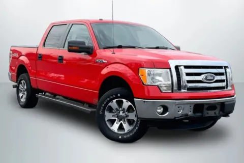 Photos of 2012 Ford F-150 SuperCrew Cab FX4 Pickup 4D 5 1/2 ft for sale in Janesville, WI at Cool Car Guys