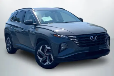 Photos of 2024 Hyundai Tucson SEL Sport Utility 4D for sale in Janesville, WI at CCG Automotive