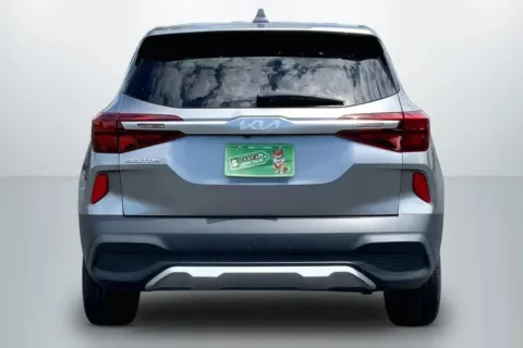 More photos of 2023 Kia Seltos LX Sport Utility 4D at CCG Automotive, WI