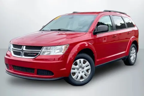 Red 2018 Dodge Journey SE Sport Utility 4D for sale in Janesville, WI