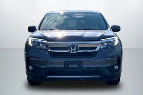 Another view of 2019 Honda Pilot EX-L w/Navi & RES Sport Utility 4D for sale in Janesville, WI at Cool Car Guys