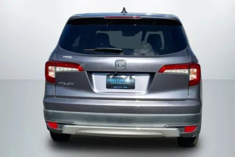 More photos of 2019 Honda Pilot EX-L w/Navi & RES Sport Utility 4D at Cool Car Guys, WI