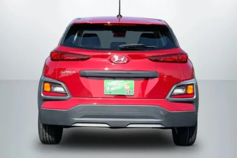 More photos of 2021 Hyundai Kona SE Sport Utility 4D at Cool Car Guys, WI
