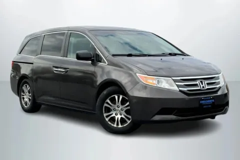 Photos of 2012 Honda Odyssey EX-L Minivan 4D for sale in Janesville, WI at CCG Automotive