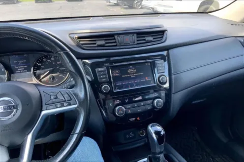 More photos of 2018 Nissan Rogue SV Sport Utility 4D at Cool Car Guys, WI